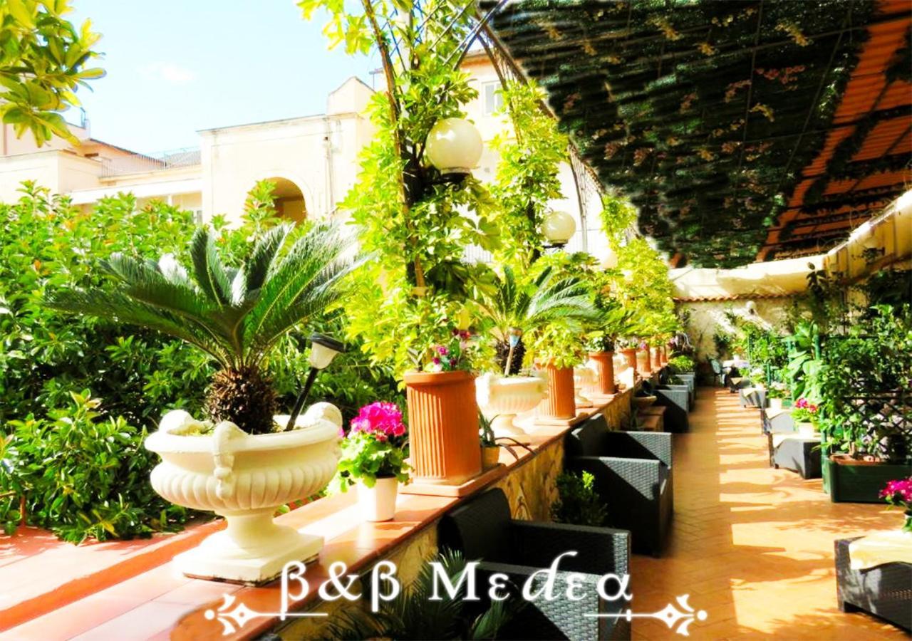 Bed & Breakfast Medea Neapel Exteriör bild